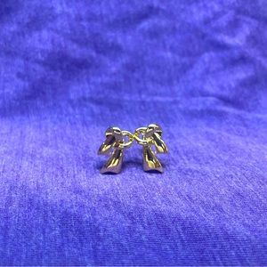 Golden ribin earrings